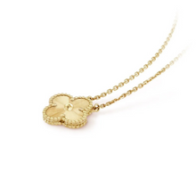 Load image into Gallery viewer, Clover Leaf Gold Necklace