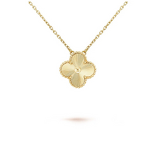 Load image into Gallery viewer, Clover Leaf Gold Necklace
