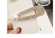 Load image into Gallery viewer, Pearls Glitter Sparkly Rhinestone Hair Clips Pearls