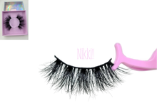 Load image into Gallery viewer, LASH! Eyelashes "Nikki"