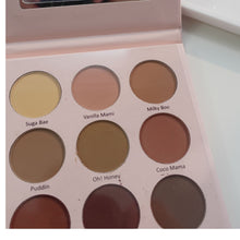 Load image into Gallery viewer, Pink In Love Eyeshadow Palette
